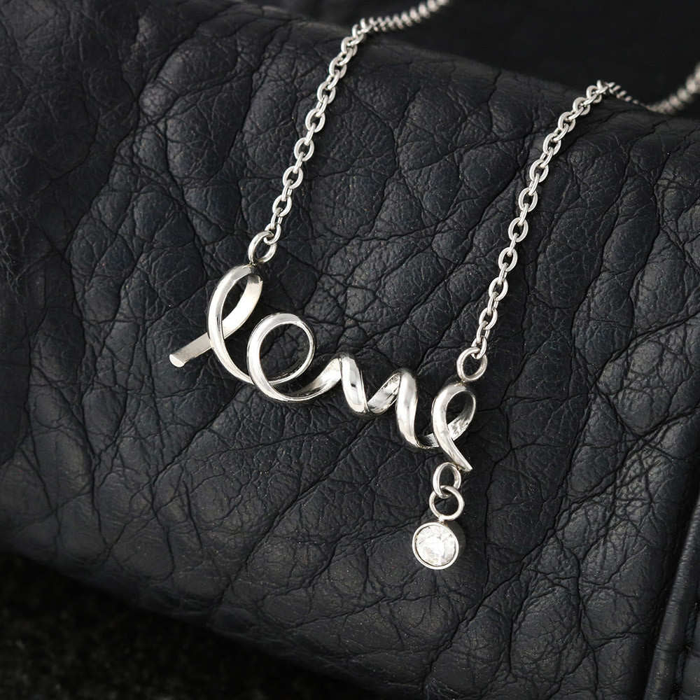 Pendant Necklace | Love My Wife | Word